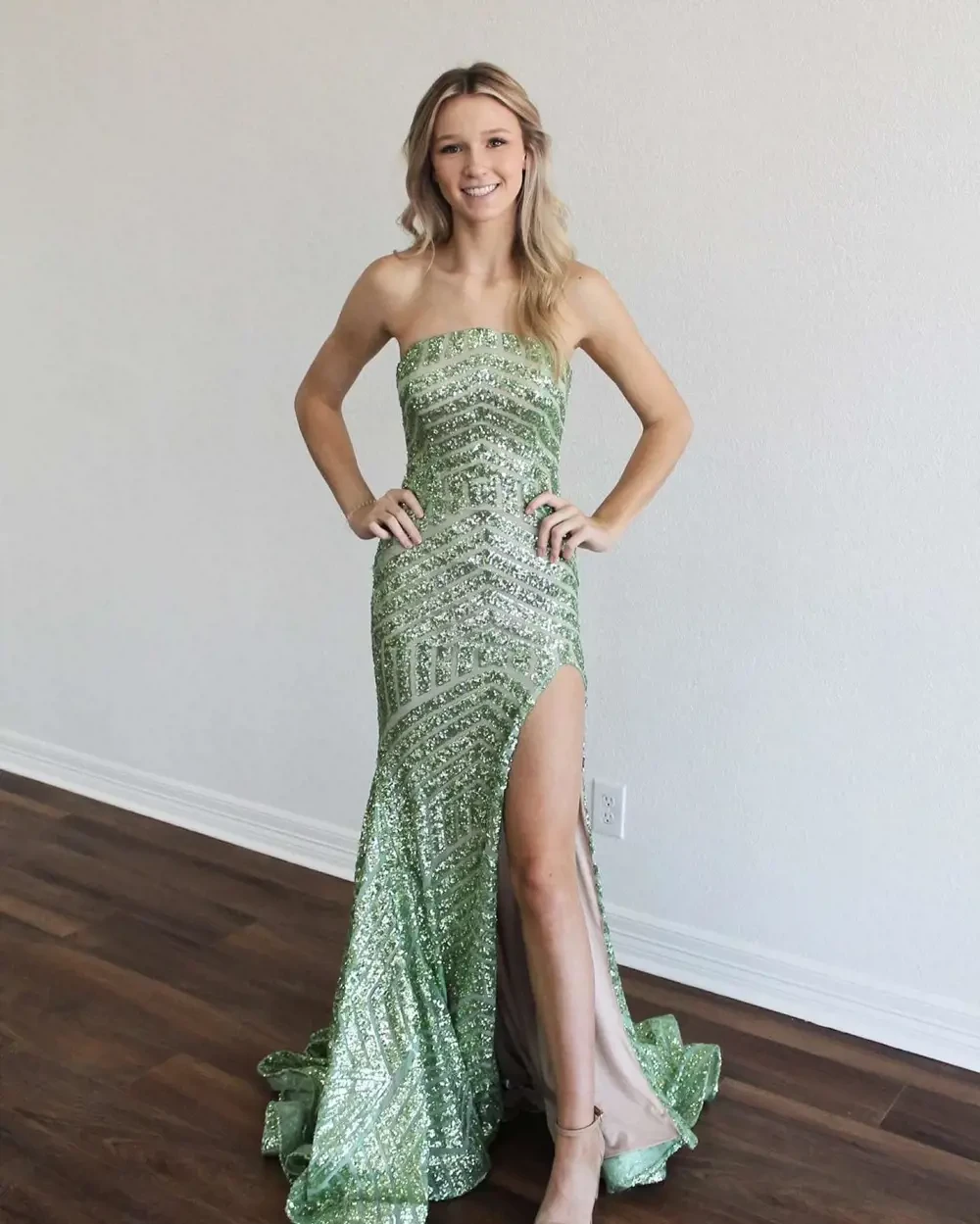 Gallery Image #slidesGrid3